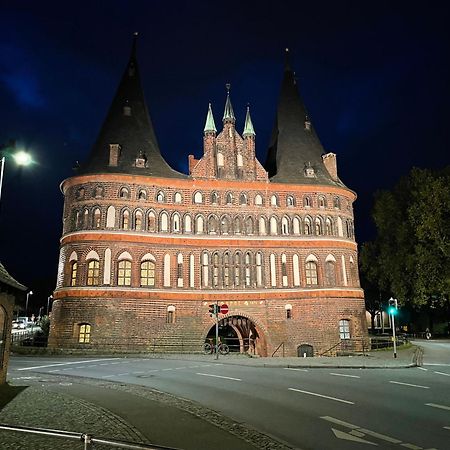 Ferienwohnung Hansezauber Luebeck Екстериор снимка